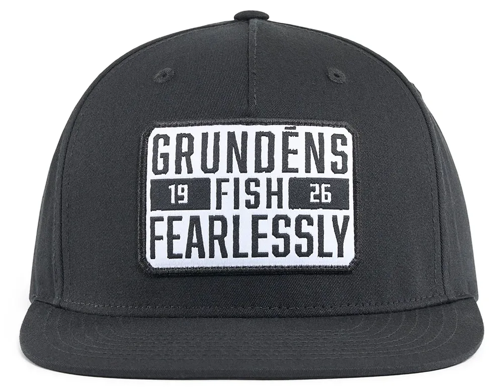 Grundéns kšiltovka advisory trucker black