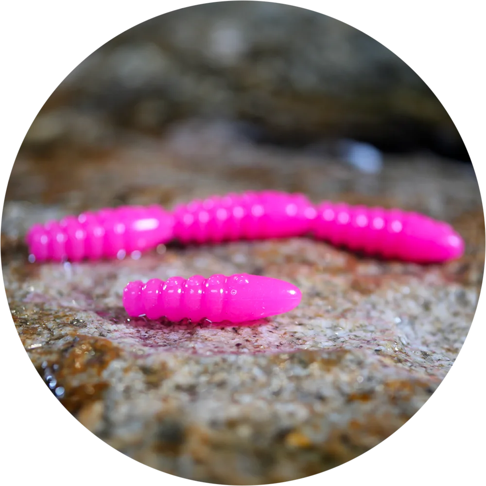 Redbass gumová nástraha trout grub signal pink uv color - 3x16 mm