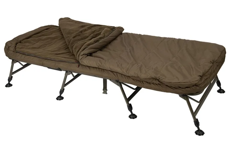 Fox Rybářské lehátko se spacákem Flatliner X MF8 All Season System